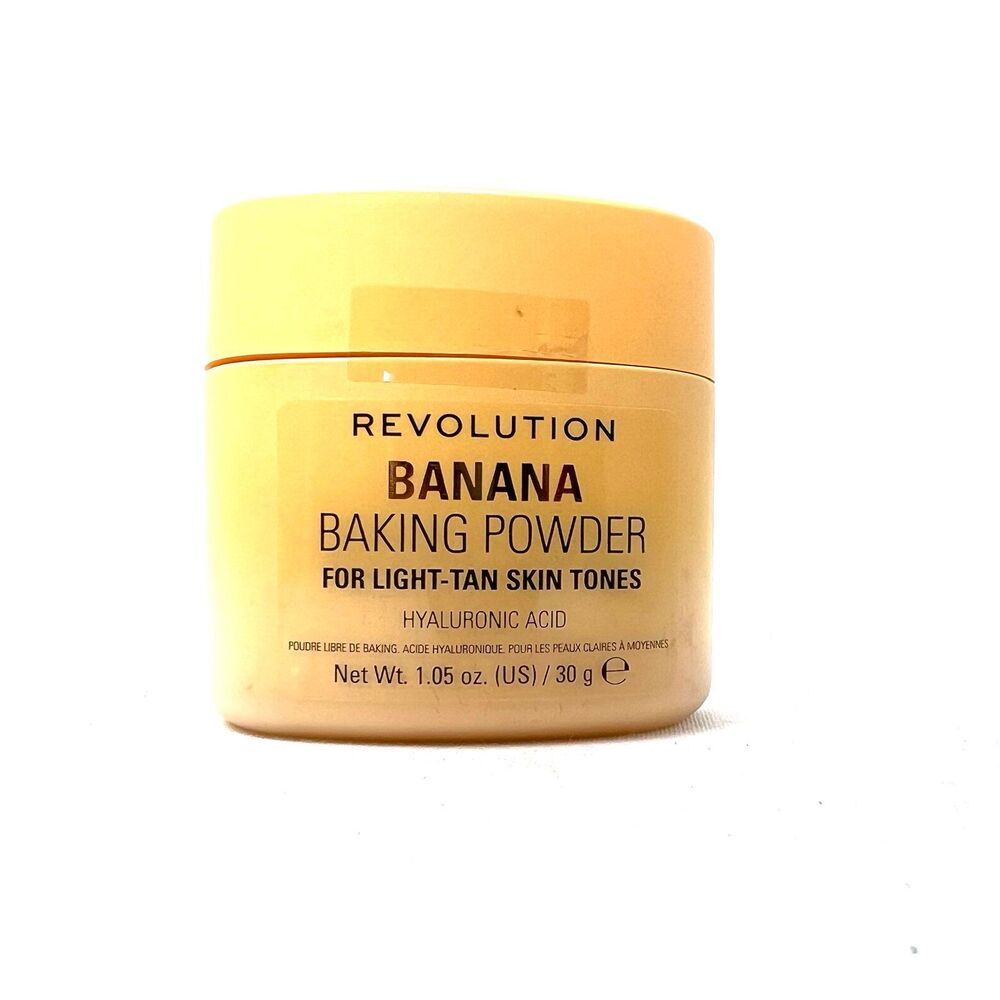 New Revolution Super Matte Fix Banana Powder Light Tan Skin Tones